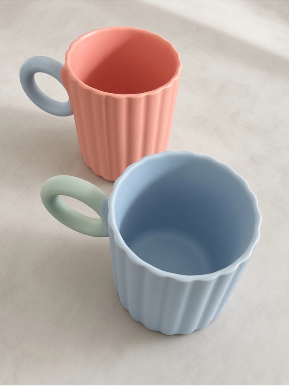 New Pastel Ribbed Ceramic Mug Set - Blue & Coral